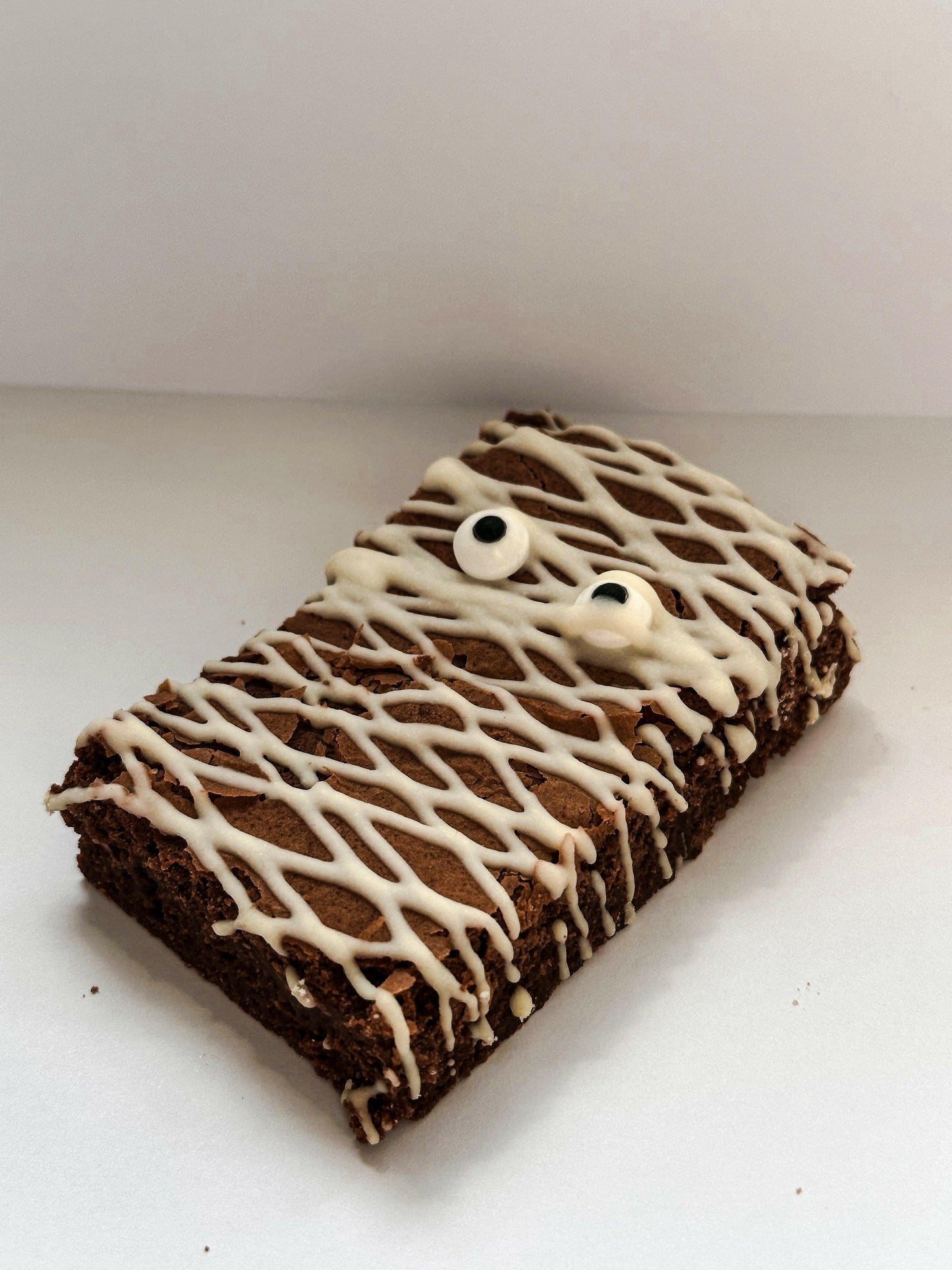 Gory Delicious Halloween Bloody Brownie Box!